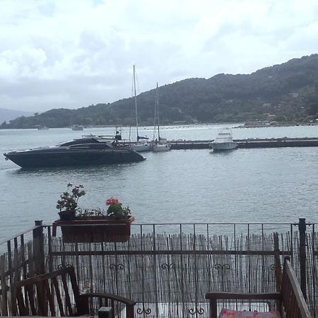 Suite Portovenere ปอร์โตเวเนเร ภายนอก รูปภาพ