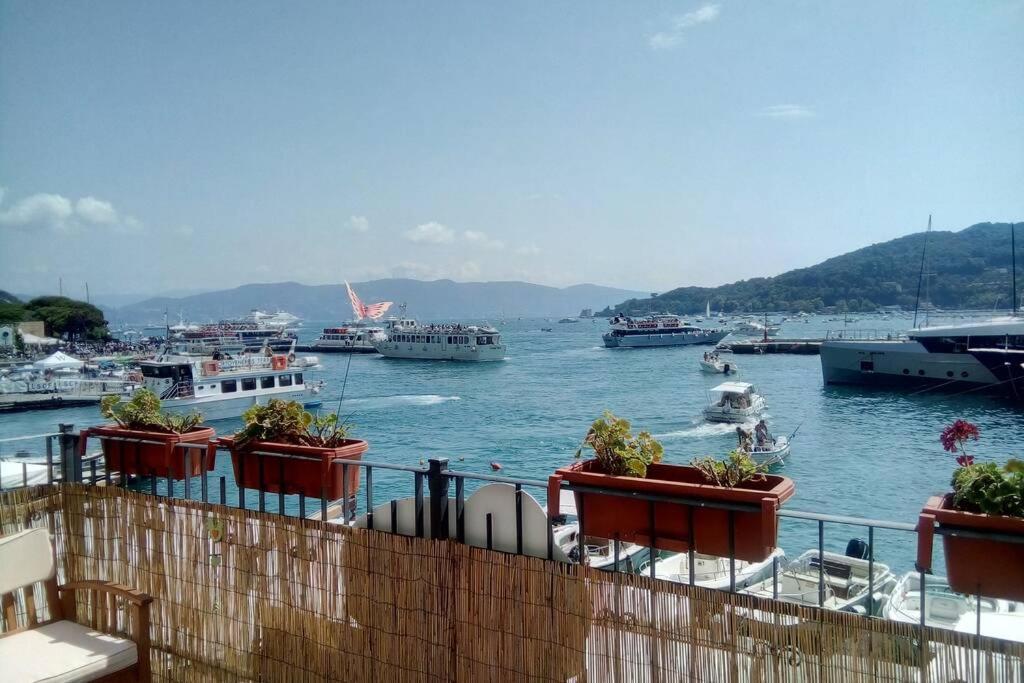 Suite Portovenere ปอร์โตเวเนเร ภายนอก รูปภาพ